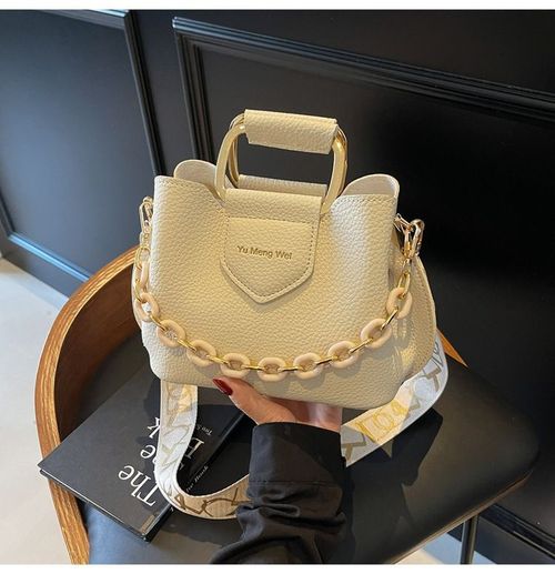 2025 New Stylish Women's Bag! Bucket Bag Style + Chic Chain Design, 3-Way Carry (Shoulder + Handheld + Crossbody), Elegant & Unique for Daily Matching