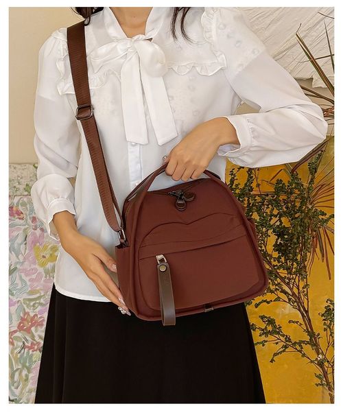 New Women's Oxford Cloth Commuter Bag! Minimalist & Lightweight Design, 3-Way Carry (Shoulder + Handheld + Crossbody), Stylish & Versatile, Practical for Daily Commute