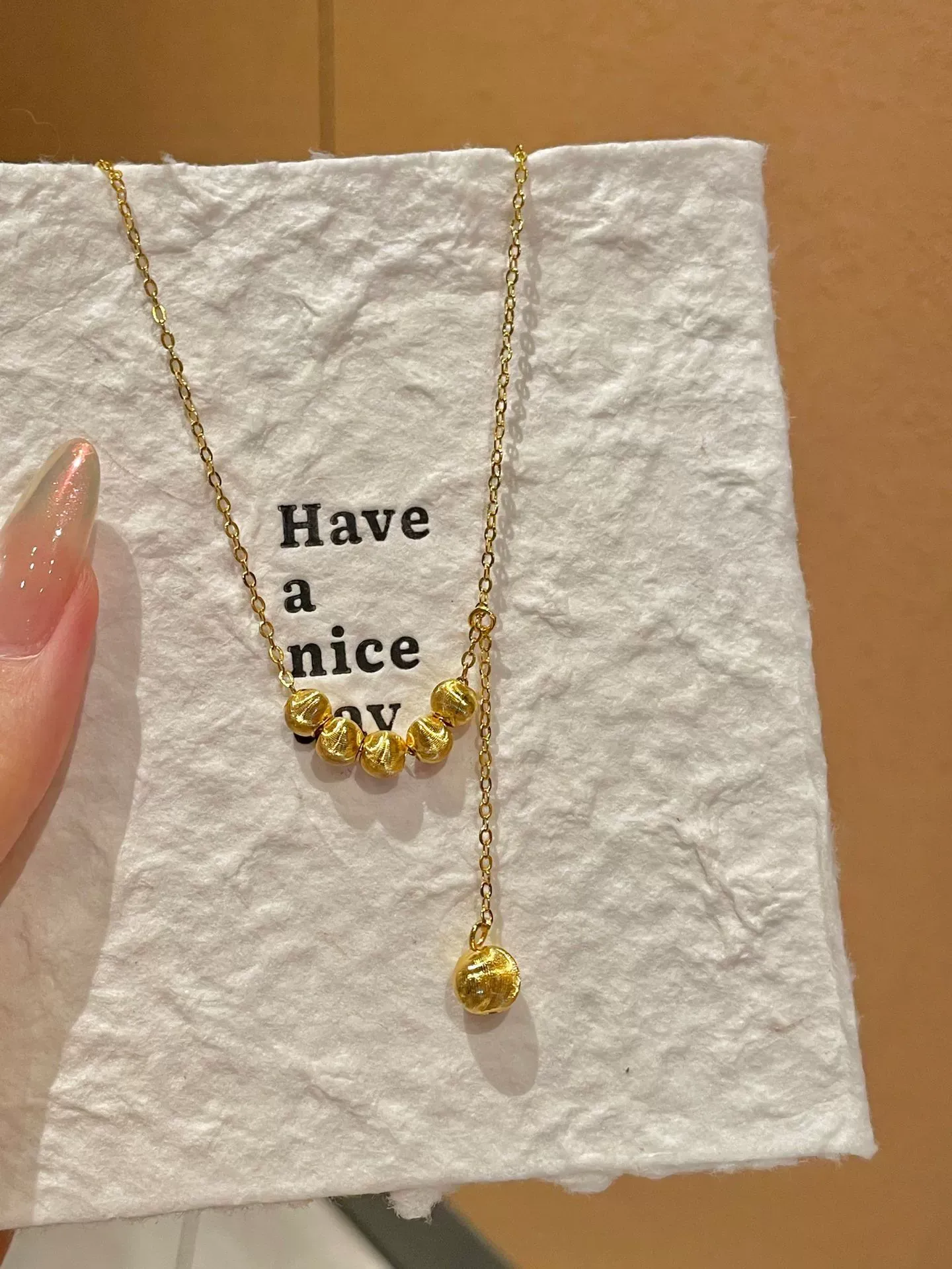 French ins real gold electroplating retractable push-pull cat's eye bean necklace clavicle chain light luxury exquisite