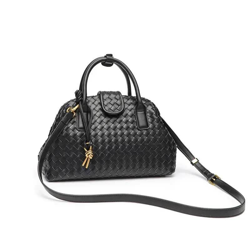 New 2025 dumpling bag handmade leather woven handbag women's messenger bag