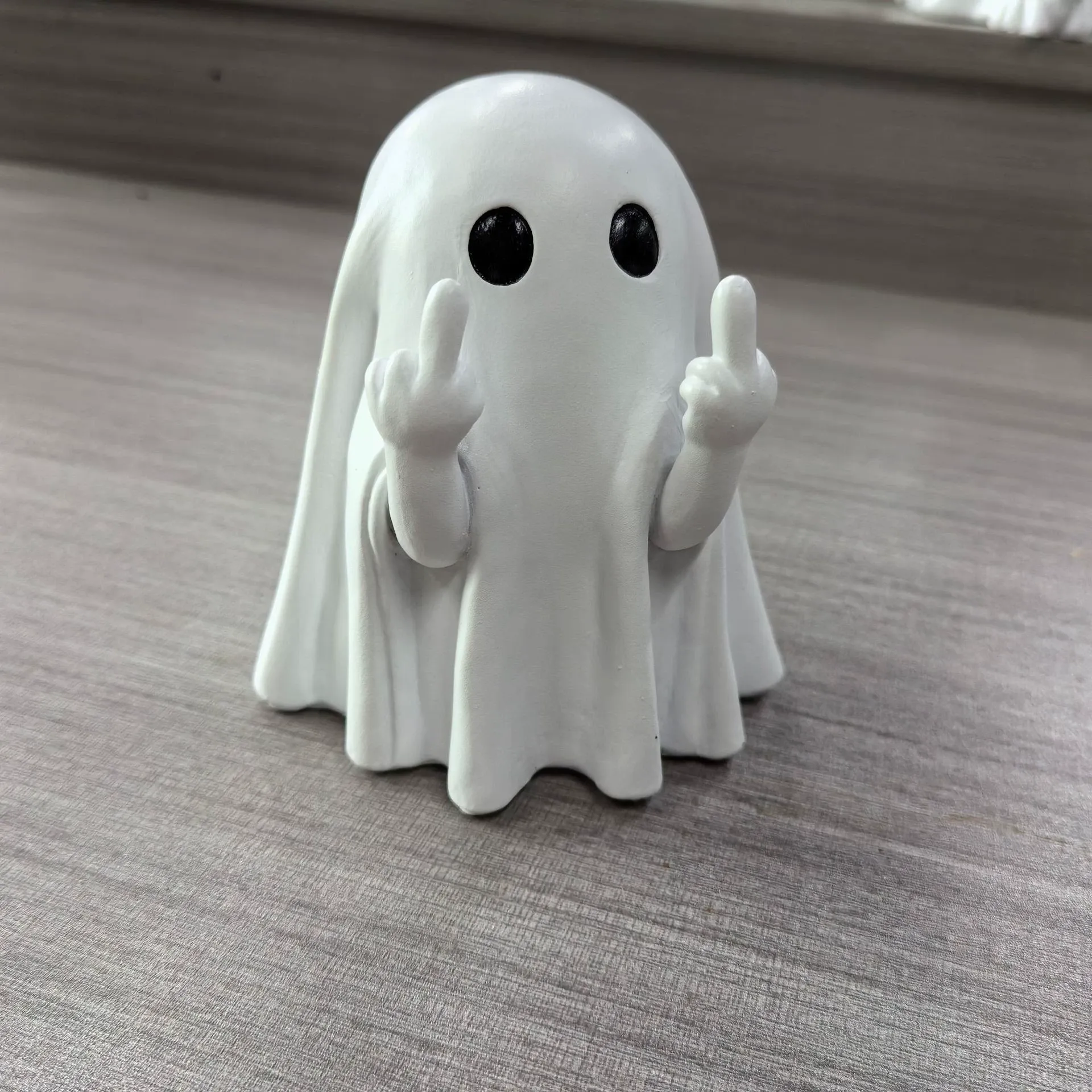 It's time to start preparing for Halloween. This cute ghost is a great decoration.