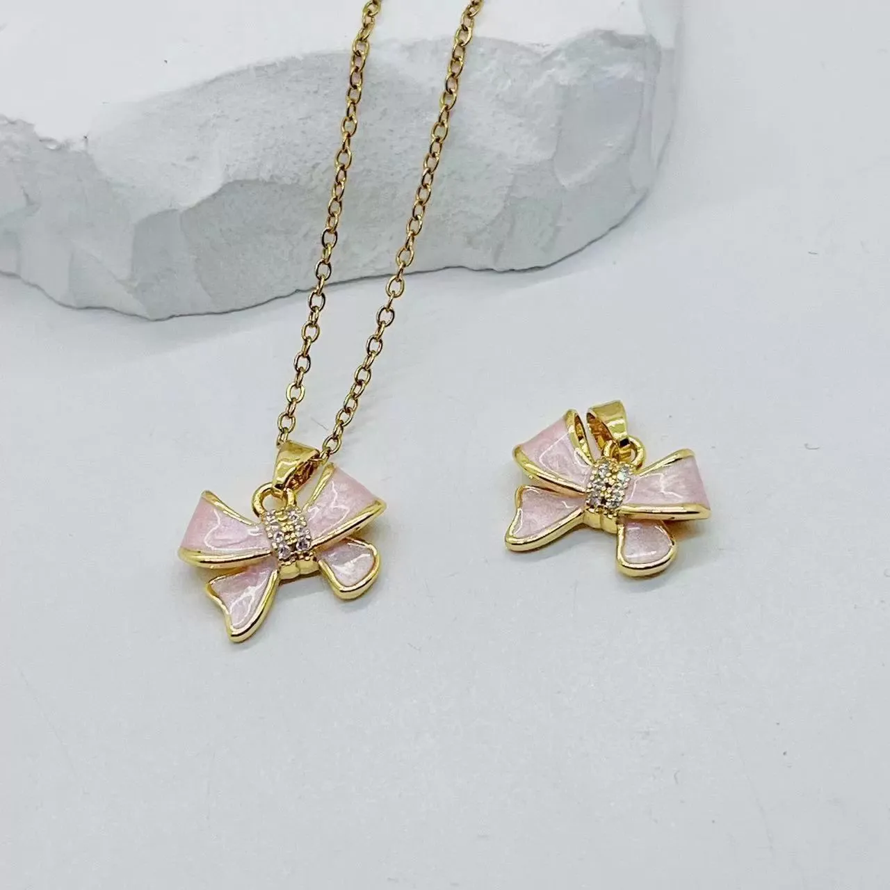 Pink bow pendant titanium steel clavicle chain versatile sweet bow necklace jewelry