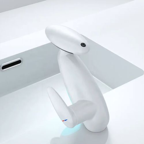 Multifunctional pull-out basin faucet with four-speed water flow atmosphere light hot and cold water bathroom wash basin bathroom bathroom home