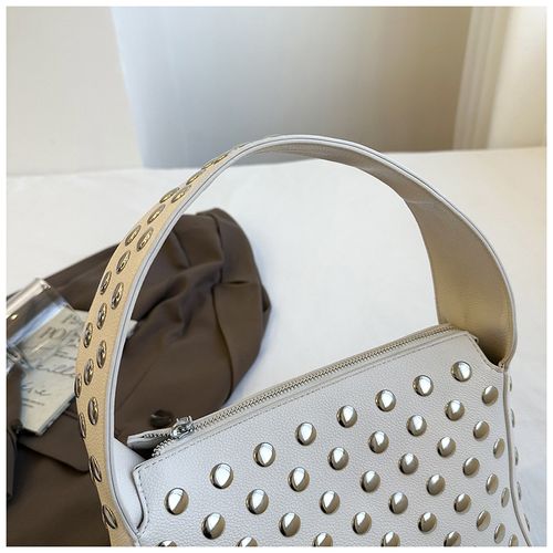 2025 new fashion personality stylish hand-held rivet bag ladies small square bag textured commuting shoulder underarm bagNo pendant