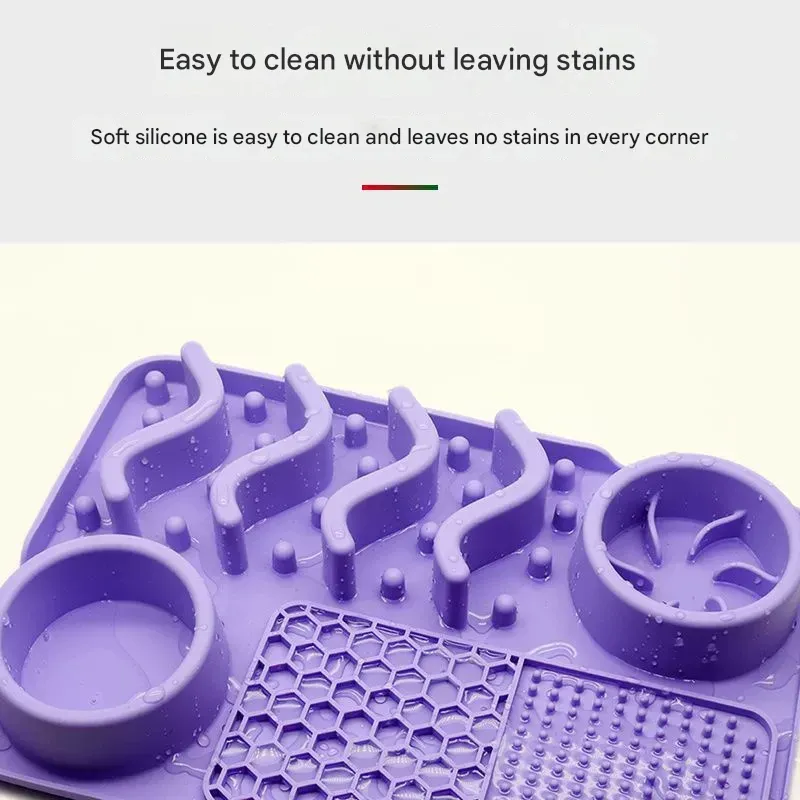 New pet licking mat multifunctional pet food bowl cat and dog meal bowl mat slow food tray mat. Non-slip and easy to wipe