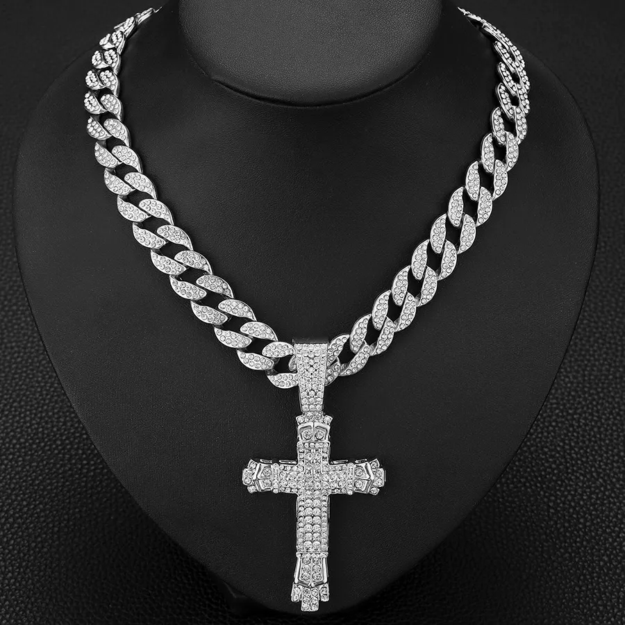 Hip-hop style cross pendant necklace, personalized and creative design, fully encrusted with rhinestones, made of zinc alloy.