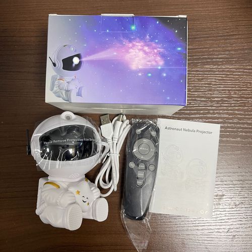 Hot Selling! Astronaut projector = galaxy vibes unlocked! Your room just got way cooler.