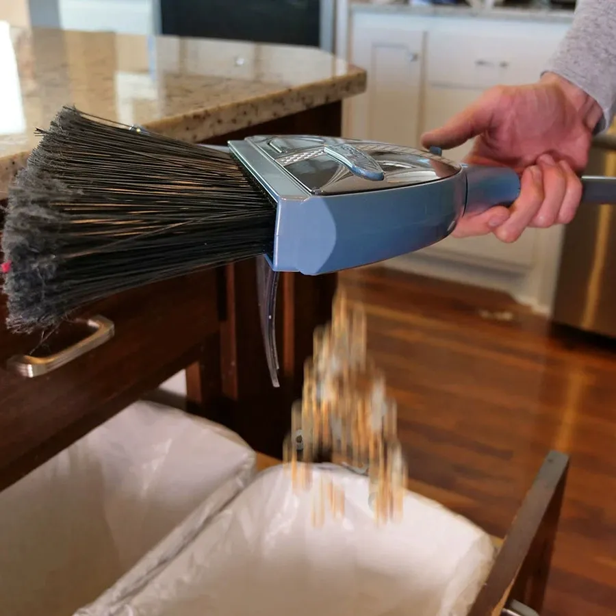 Perfect for people who don't want . to bend overTwo-in-one vacuum broom vacuum cleaner broom lazy broom sewing track broom