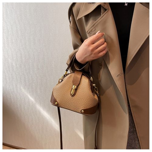 High-end women's handbag, cross-border style, 2025 new popular trendy and versatile fashion handbag, crossbody bag, simple and textured shoulder bag.