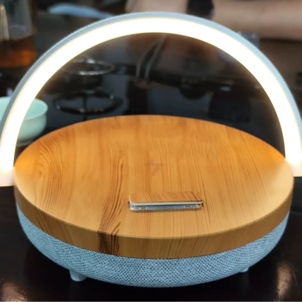 10W Wireless Charging Music Table Lamp, Bedside Night Light, Bedroom Ambient Decorative Lamp, Creative Gift, Bluetooth Speaker