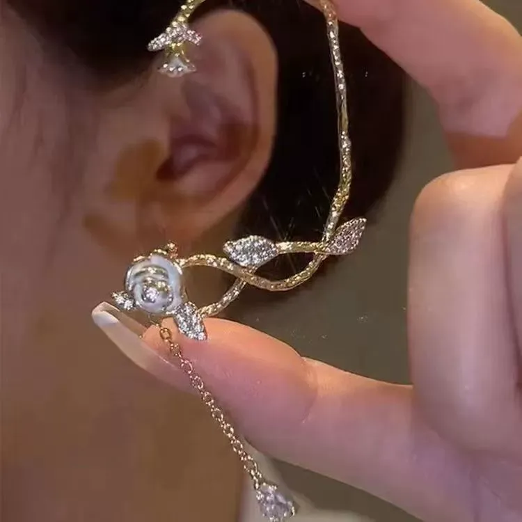 Zircon rose tassel super fairy one-piece ear clip for women without pierced ears, light luxury niche.