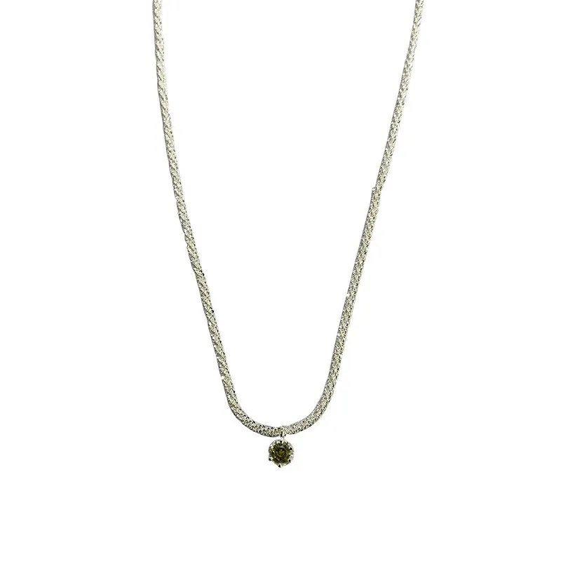 It is beautiful to give as a gift or use for yourself, super flash shimmering silver necklace female ins design niche clavicle chain light luxury pendant accessories