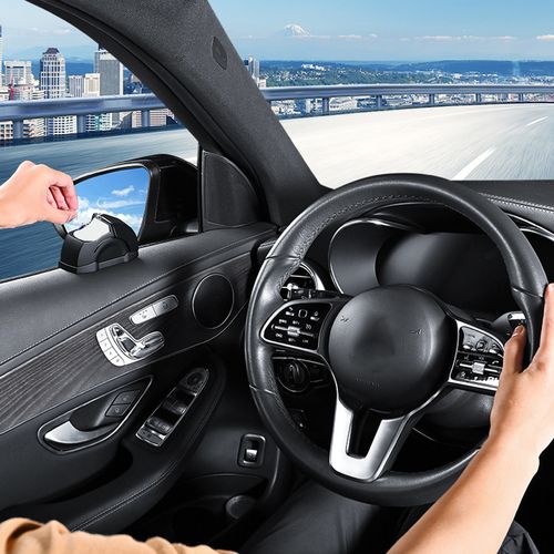 No worries, even in strong winds! This ashtray keeps your car clean and tidy