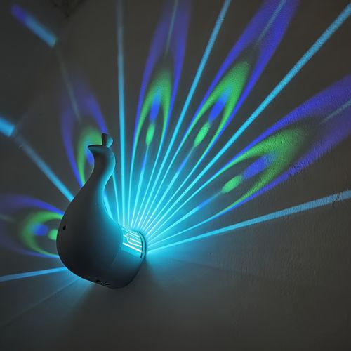 Peacock projection lamp