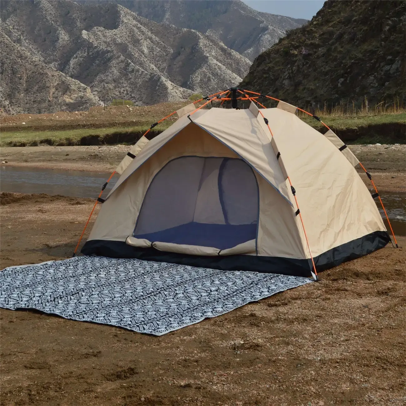 Automatic Quick-opening Tent Outdoor Self-driving Travel Camping Tent Automatic Quick-open Tent Rainproof Sunshine-proof Tent Fishing Beach Sunshine Shelter 2-3Person Portable Fishing Hiking