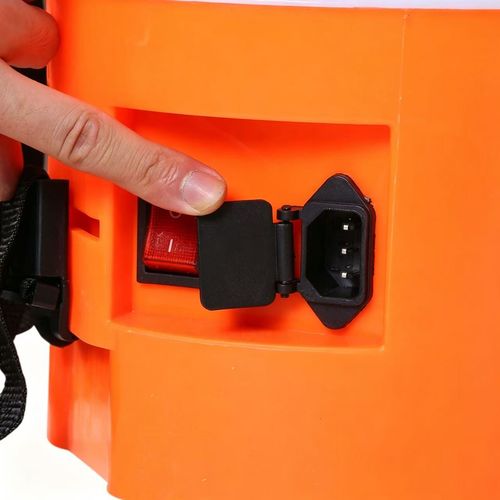 Portable rechargeable electric backpack sprayer equipped with long-lasting battery, convenient for weeding and spraying work on gardens, yards and lawns, free shipping and cash on delivery.