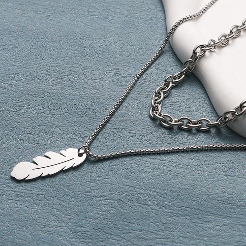 New Luxury Men's Personalised Titanium Steel Feather Chain Textured Fashion Pendant