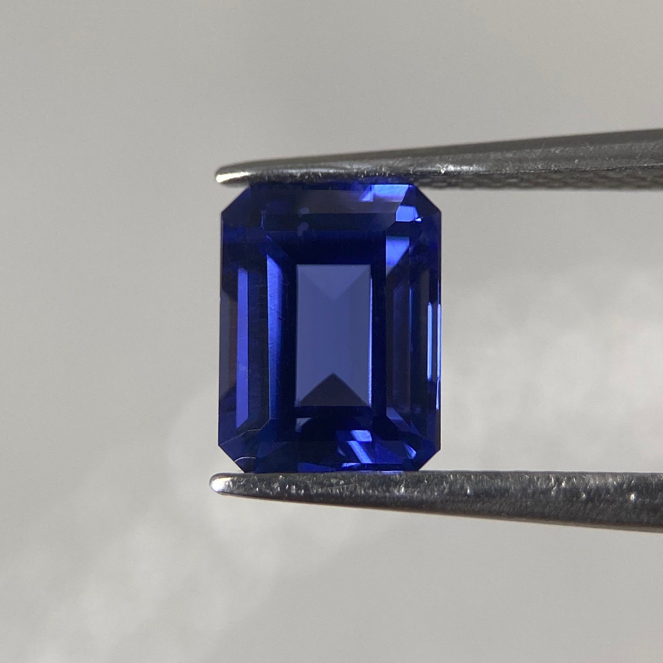 Irish Wedding Rings From Ireland  Buy Loose Gemstones Online  Blue Sapphire | lab created, octagon cut 8x6mm, VS 2.2 ct