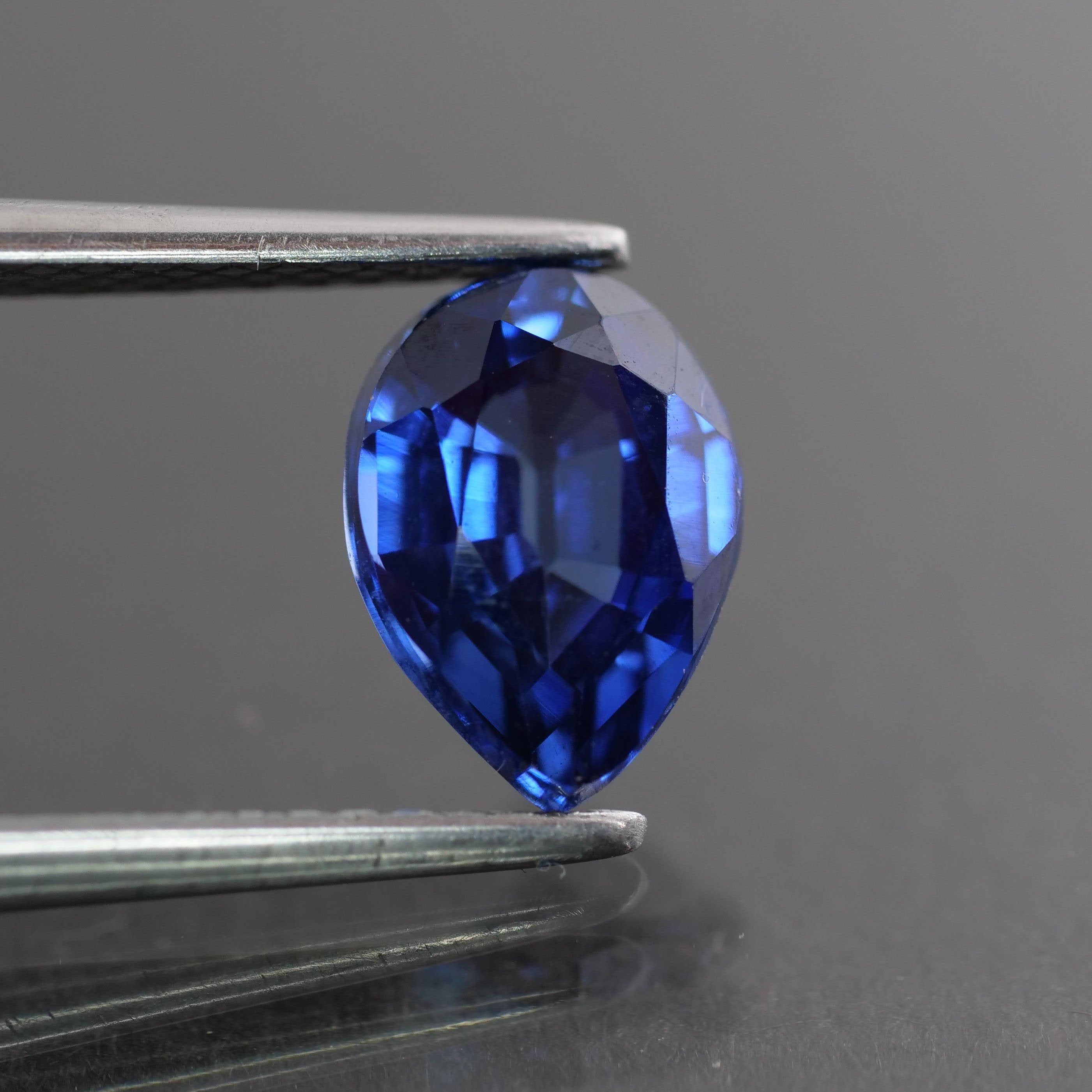 Engagement Rings Blanchardstown  Wholesale Gemstones Supplier Blue Sapphire | lab created, pear cut 8x6mm, VS 1.5ct