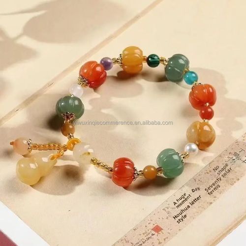 Hot-selling gold pumpkin bracelet for women, elegant and light luxury, versatile, ladies' traditional Chinese style