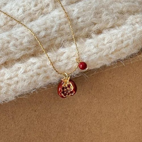 Best-selling Exquisite Red Pomegranate Pendant with 18K Gold Stainless Steel Chain - Women's Necklace, Vintage Style