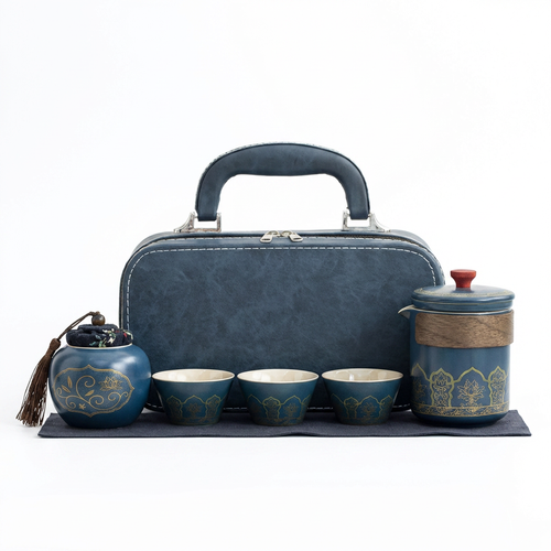 🔥🇦🇴Luanda 🍵✨ Conjunto Chá Portátil 🎒 Uma chaleira + 4 copos ☕ Cerâmica azul com dourado 💎 Estilo luxo leve 💼 Ideal para viagem, carro e escritório 🎁 Presente elegante🎁Ótimo presente