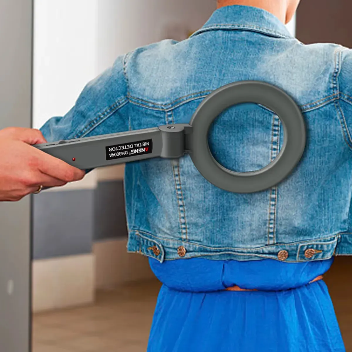 🔥 2025 Novo Detector de Metais Portátil – Alta sensibilidade, design dobrável, perfeito para aventuras ao ar livre! 🔍⚒️