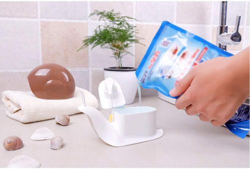 Liquid Soap Dispenser, Snail Shape Lotion Hand Soap Dispenser, Refillable Liquid Soap Foaming Pump Dispenser Detergent Sanitizer Lotion Bottle for Kitchen Bathroom 120ML(Brown)