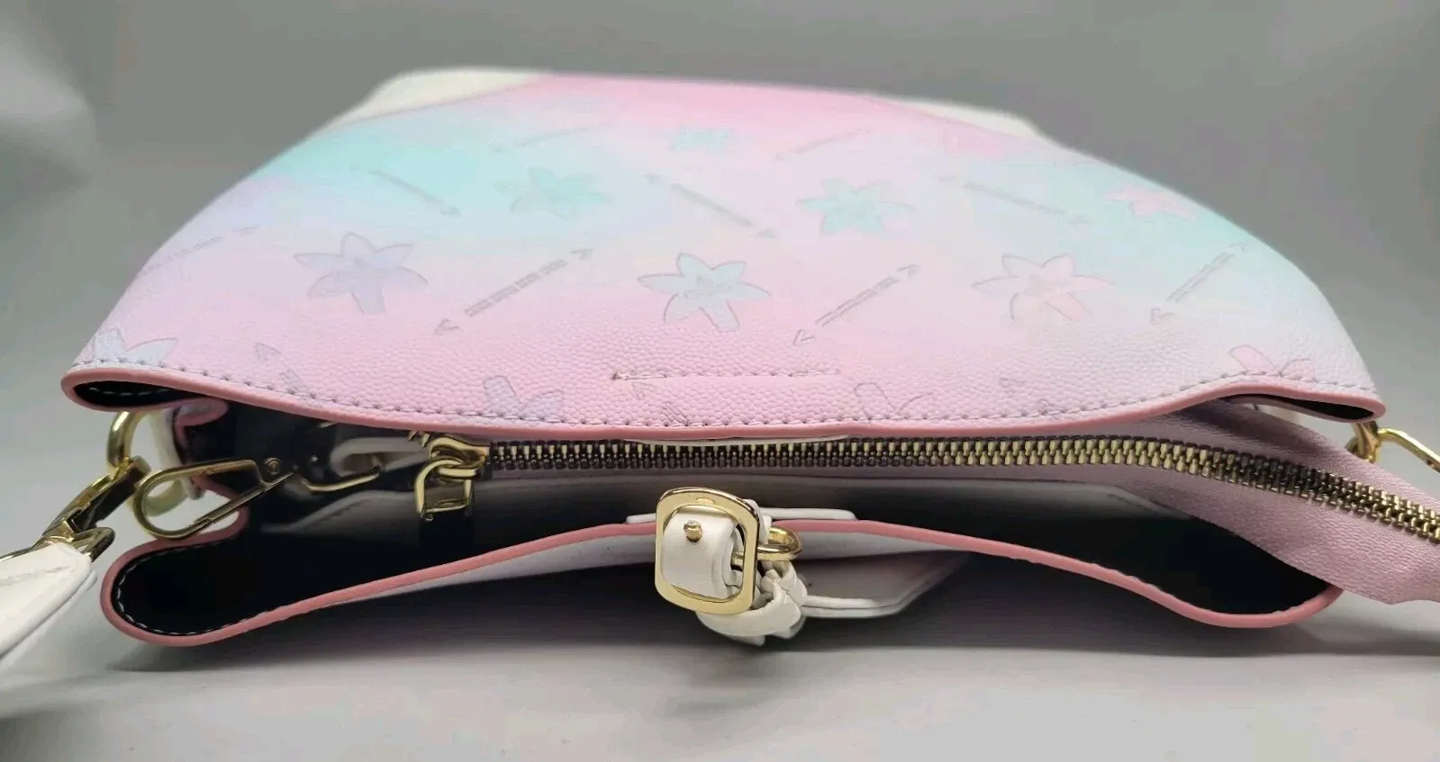 Large capacity women's retro shoulder bag gradient design is elegant, simple and durable, PU material zipper is versatile and fashionablea