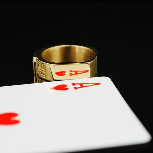 Men's high-definition reflective ring magic prop for seeing playing cards.
