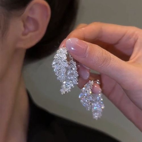 2025 New Fashion Trend Unique Design Elegant and Exquisite Zircon Leaf Earrings For Women Jewelry Wedding Party Premium Gifts