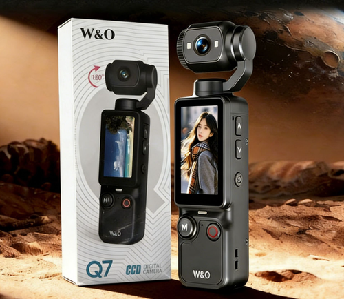 This portable 4K video recorder features a 180° rotating lens and is a pocket-sized vlog camera. It supports audio and video recording, boasts over 7 hours of battery life, and can be used as a handheld POV camera. A 32GB memory card is included (cash on delivery).