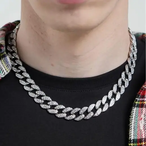 Cuban chain men's ice Miami silver jewelry necklace with sparkling diamonds