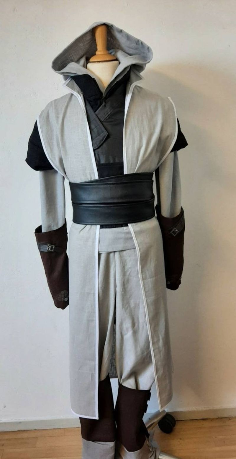 Starkiller Jedi Hooded Robe