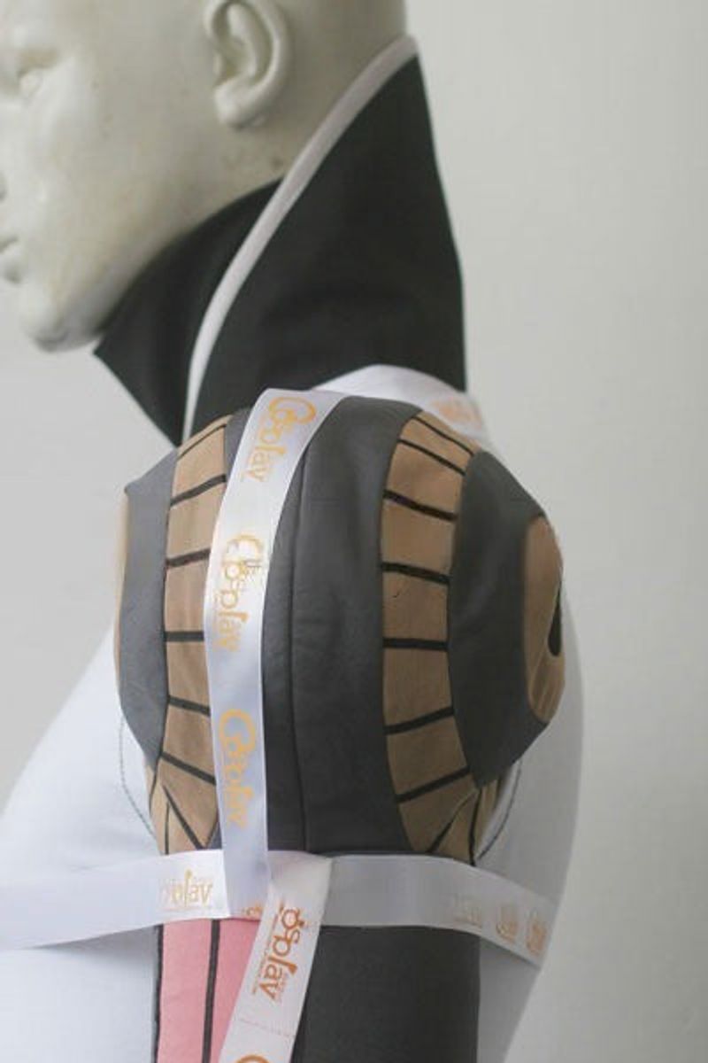 Genos Cosplay Costume