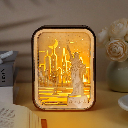 New York Statue of Liberty Wood Carving Night Light 3D Hallow Carving Lamp Creative Gift Desk Lamp Tourism Gift