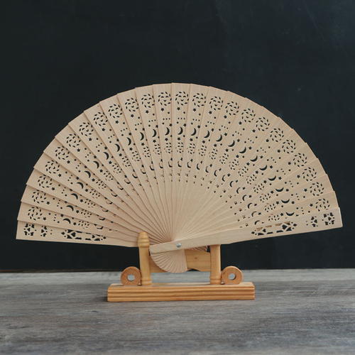 8-inch full-scented wood fan, 20cm hollowed-out wooden fan, Chinese fan, sandalwood fan, gift fan, hollowed-out for export