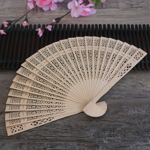 8-inch full-scented wood fan, 20cm hollowed-out wooden fan, Chinese fan, sandalwood fan, gift fan, hollowed-out for export