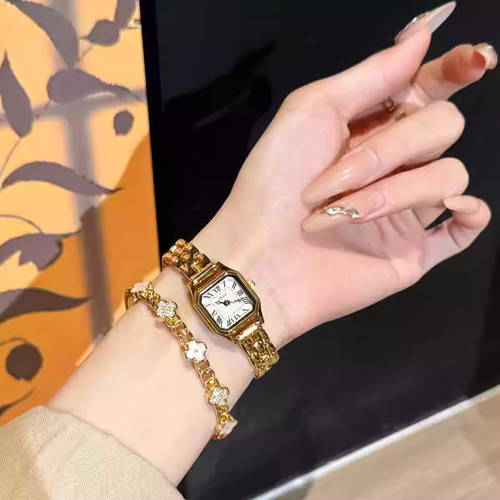 2026 Retro Square Dial Ultra Thin Luxury Fashion Steel Strap Women's Quartz Watch