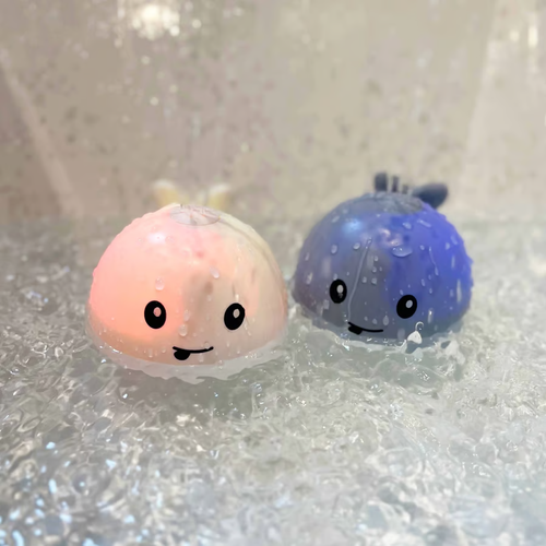 🔥 Spraying Whale Toy