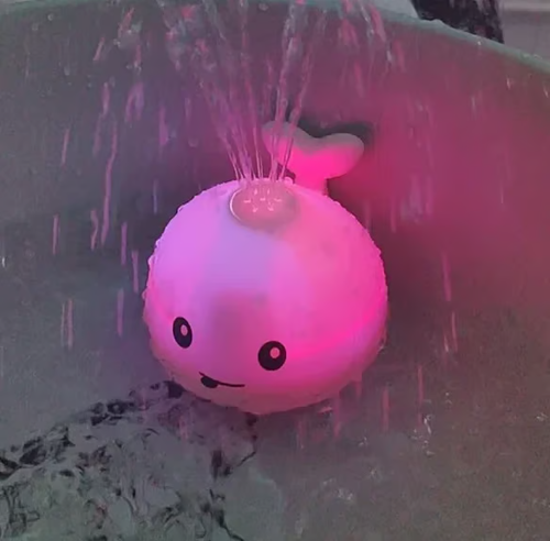 🔥 Spraying Whale Toy