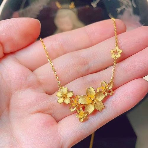 New three flowers necklace female sand gold necklace collarbone chain set wedding simulation three gold necklaces for girlfriend gift