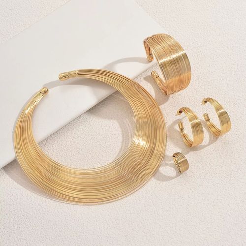 Fashion necklace
