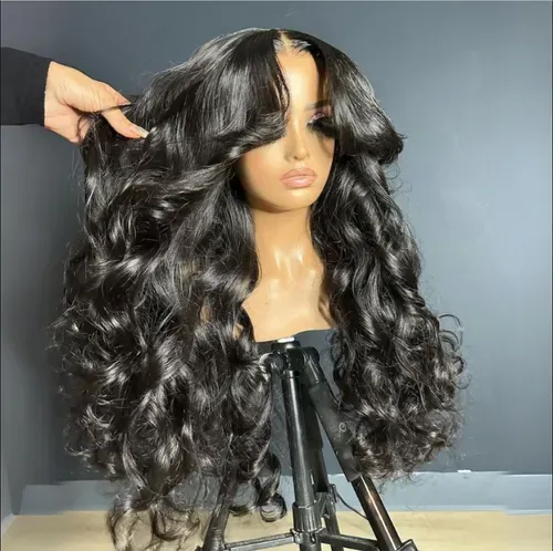 Perruques de cheveux humains ondulés lâches de densité complète de 250 % 13x4 perruques frontales en dentelle ondulée océanique avec frange rideau-Geeta Hair