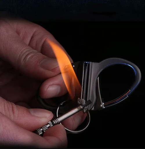⚡️Porte-clés briquet 🔥