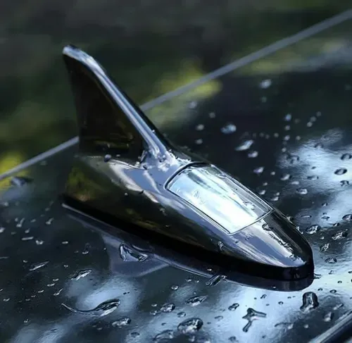 🚗Feu d'avertissement solaire en forme d'aileron de requin pour voiture