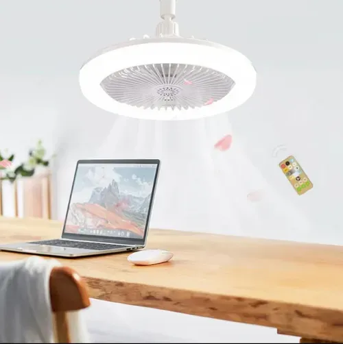 Lampe LED d'aromathérapie 2 en 1 Pousbo® – Lumière et parfum en harmonie
