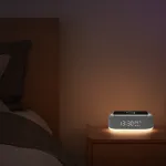 Réveil 6en1 (horloge, réveil, chargeur, LED, enceinte, thermomètre)