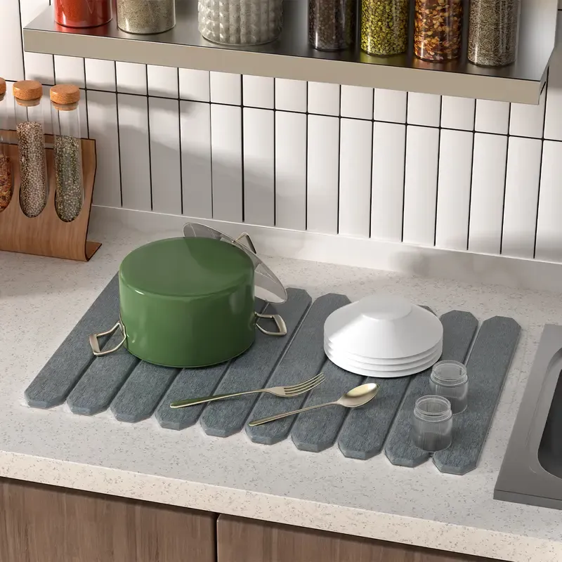 Tapis égouttoir à vaisselle Msercuor en grande pierre (61 x 41 cm), en terre de diatomées, pliable, à drainage rapide, pour plan de travail de cuisine, avec papier de verre et sous-verres antidérapants.