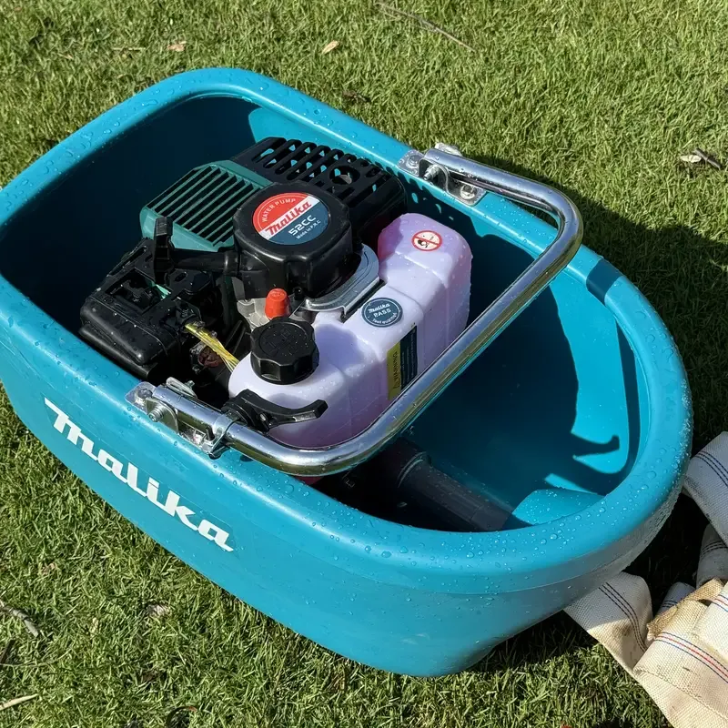 Pompe à Eau Flottante Portable avec Tuyau de 5 Mètres, à Essence, Idéale pour l'Irrigation de Jardin et les Tâches d'Arrosage Extérieur, Pompe à Eau Submersible